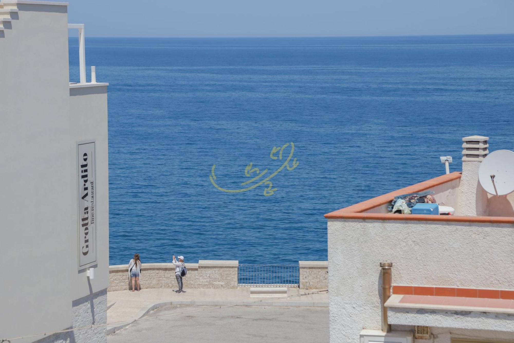 Villa Td Casa Marevino Seaside Terrace With Panoramic Views à Polignano a Mare Extérieur photo